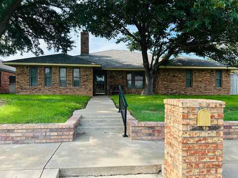 6402 Wentworth Drive, Amarillo, TX 79109