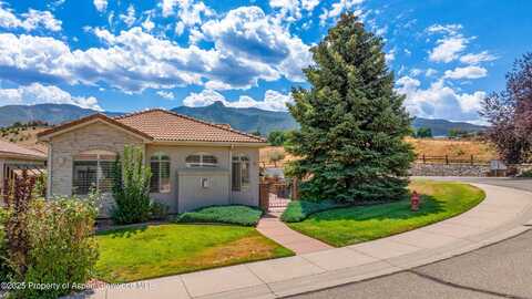 74 Hogan Circle, Parachute, CO 81635