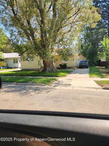 825 BREEZE Street, Craig, CO 81625
