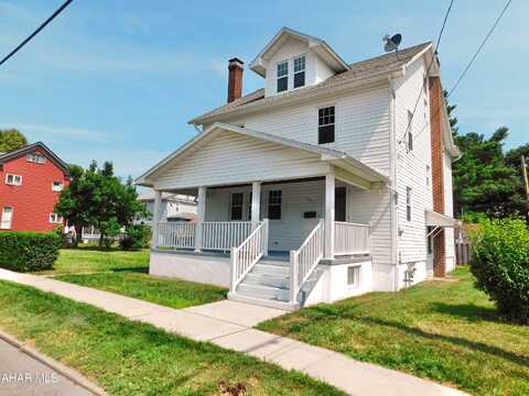 421 Boyles Street, Bellwood, PA 16617