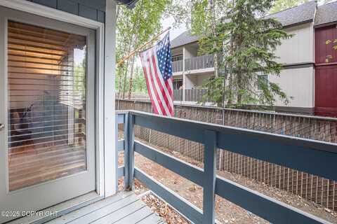 5018 E 43rd Avenue, Anchorage, AK 99508