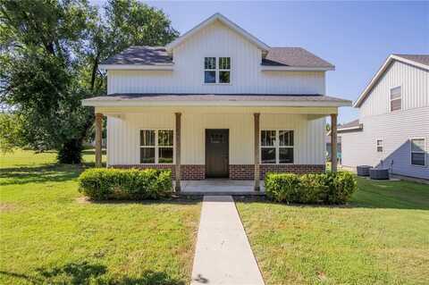 505 Birmingham ST, Gravette, AR 72736