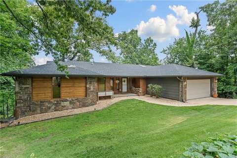 18 Brucker DR, Bella Vista, AR 72715