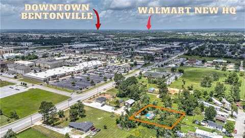 311 1/2 Promenade BLVD, Rogers, AR 72758