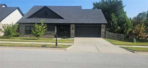 310 W Kinniburgh DR, Farmington, AR 72730