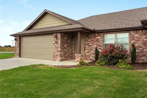 843 A Via Selva AVE, Springdale, AR 72762