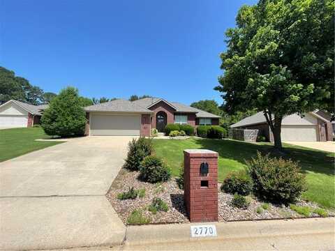 2770 N Ashbrook DR, Fayetteville, AR 72703