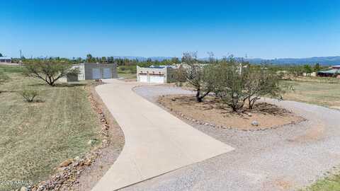 5465 E PIONEER Lane, Hereford, AZ 85615