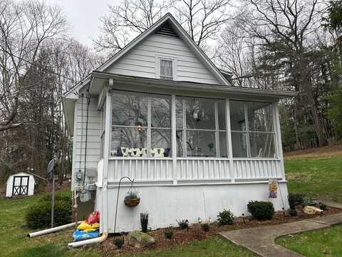 566 S. 3rd Avenue, Clarion, PA 16214