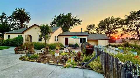 815 Scenic Avenue, Santa Rosa, CA 95407