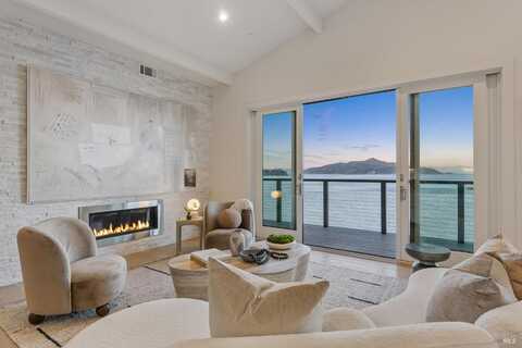 4 Bulkley Avenue, Sausalito, CA 94965