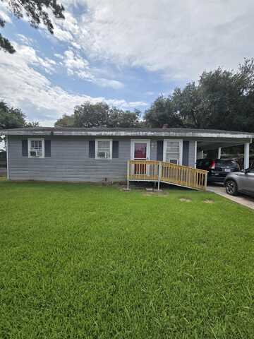130 Mill Rd, Patterson, LA 70392