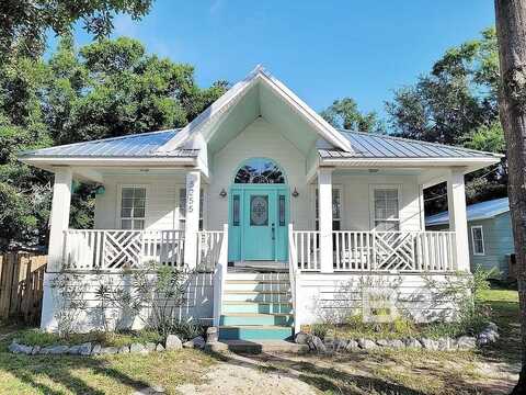 5255 Pine Road, Orange Beach, AL 36561