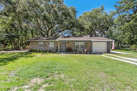 1 Country Manor Road, Beaufort, SC 29906