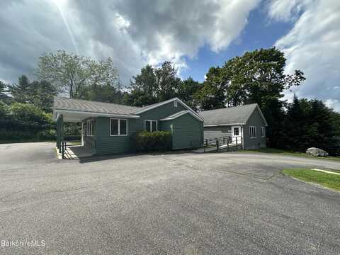 343 Dewey St, Bennington, VT 05201