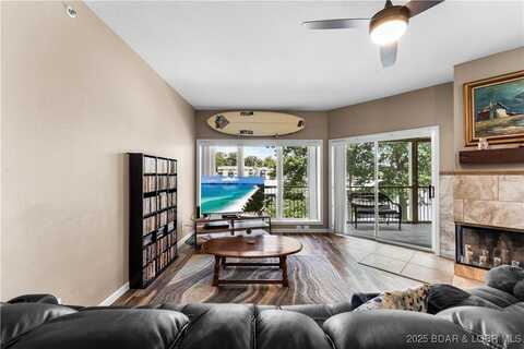 199 Bristol Bay Drive unit: 1B, Lake Ozark, MO 65049