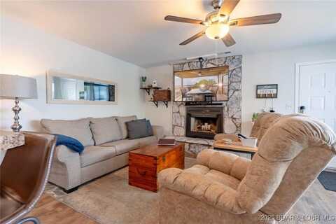 2500 Bay Point Lane unit: 411, Osage Beach, MO 65065