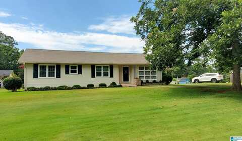807 COUNTRY CLUB ROAD, SYLACAUGA, AL 35150