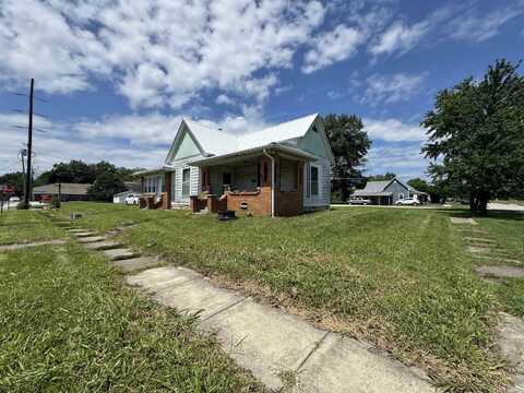 410 NW 4th Street, Linton, IN 47441