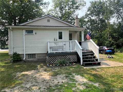 8100 Porter Road, Niagara, NY 14304