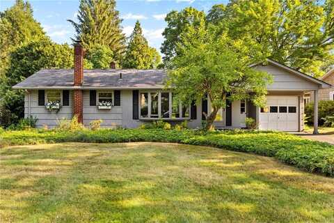 100 Pleasant Way, Perinton, NY 14526