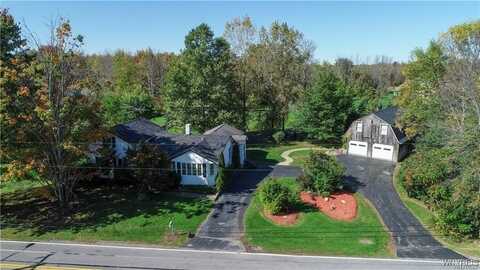 2732 N Creek Road, Hamburg, NY 14085