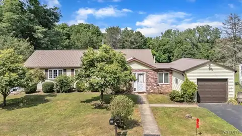 57 E Hill Street, Parish, NY 14070