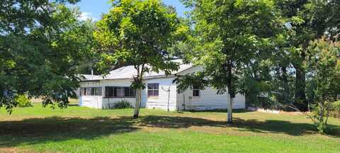910 S Ninth Street, Augusta, AR 72006