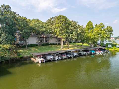 1134 Twin Points Road, Hot Springs, AR 71913