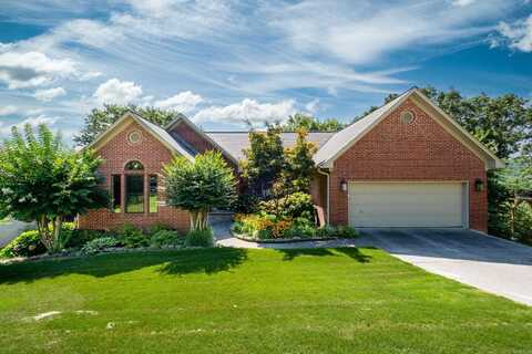 11 Pointe Clear Drive, Little Rock, AR 72212