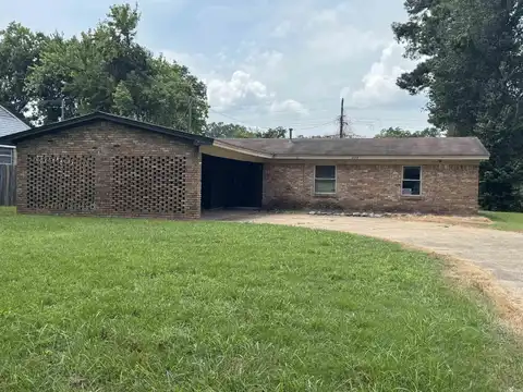 308 Trenton Road, Forrest City, AR 72335