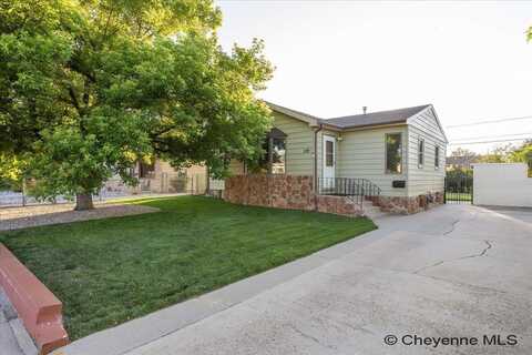 119 STANFIELD AVE, Cheyenne, WY 82007