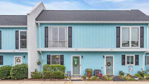 825 Villa Dr., North Myrtle Beach, SC 29582