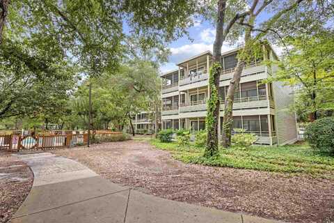 415 Ocean Creek Dr., Myrtle Beach, SC 29572