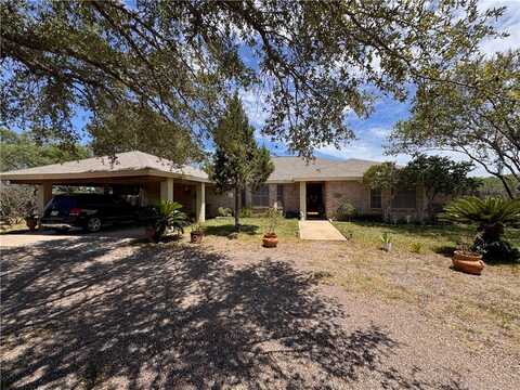 296 County Road 1601, Alice, TX 78332
