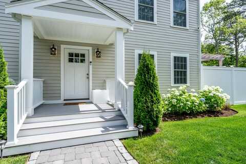 41 Dromoland Lane, Barnstable, MA 02630