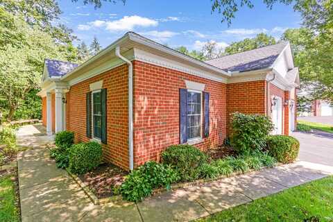 800 W Maple Street, Granville, OH 43023