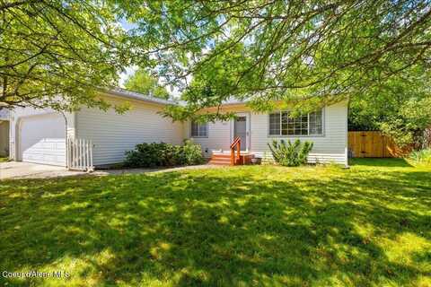2325 Aspen Way, Sandpoint, ID 83864