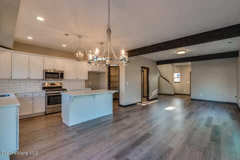 2031 W YAQUINA DR, Post Falls, ID 83854