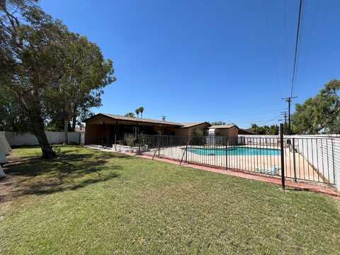 1090 W Aurora Drive, El Centro, CA 92243