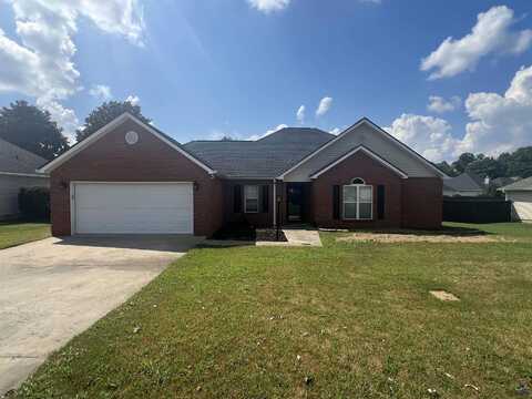 226 Golden Eagle Drive, Kathleen, GA 31047