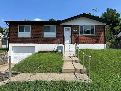 4382 Valence Drive, Delhi, OH 45238
