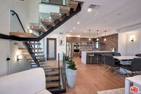 4801 Carpenter AVE, VALLEY VILLAGE, CA 91607