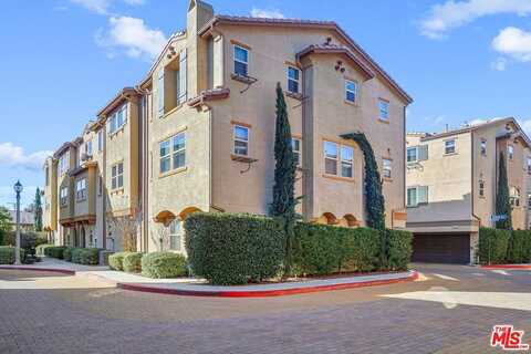 14122 W Willow Ln, Van Nuys, CA 91405