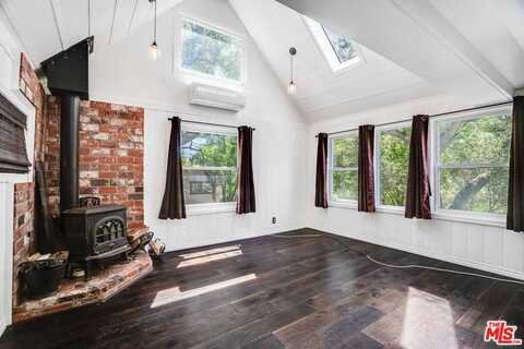 638 N Topanga Canyon Blvd, Topanga, CA 90290