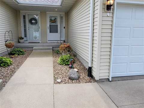 4413 Quail Trail Drive, Marion, IA 52302