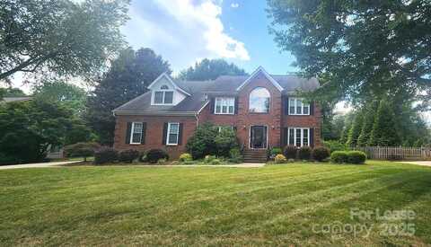 1957 Dugan Drive, Charlotte, NC 28270
