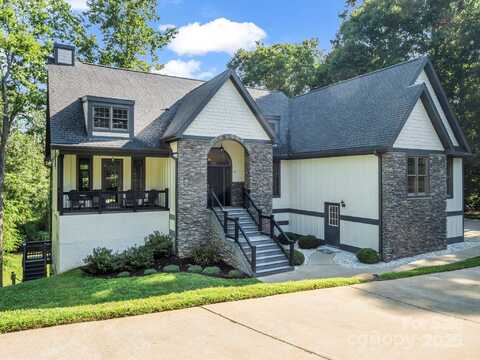 34 W Rambling Creek, Tryon, NC 28782