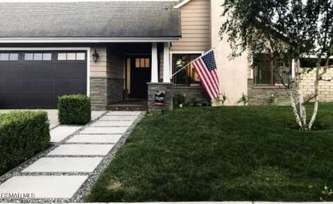 32 Dobkin Place, Simi Valley, CA 93065
