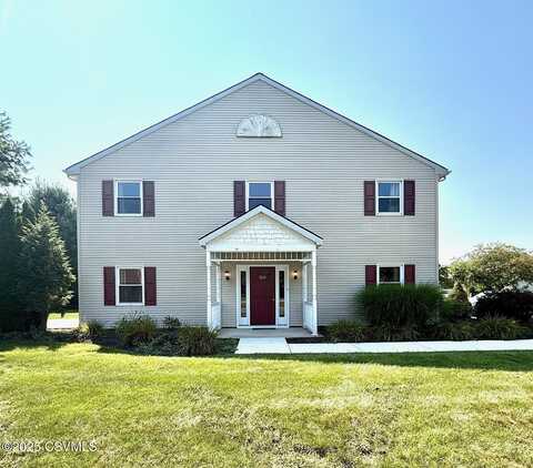 201 OAK Lane, Lewisburg, PA 17837